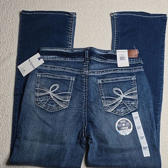 1424 NWT Wallflower InstaStretch Luscious Curvy Bootcut Jeans Sz 13/31 Reg - Picture 5 of 7